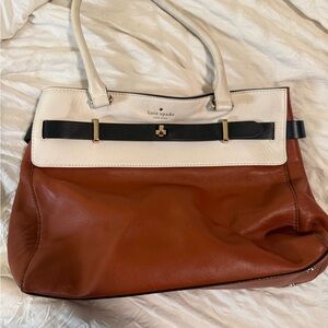 Kate Spade Tan and White Shoulder Bag